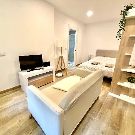 Hospedaje24 - 1 Apartment